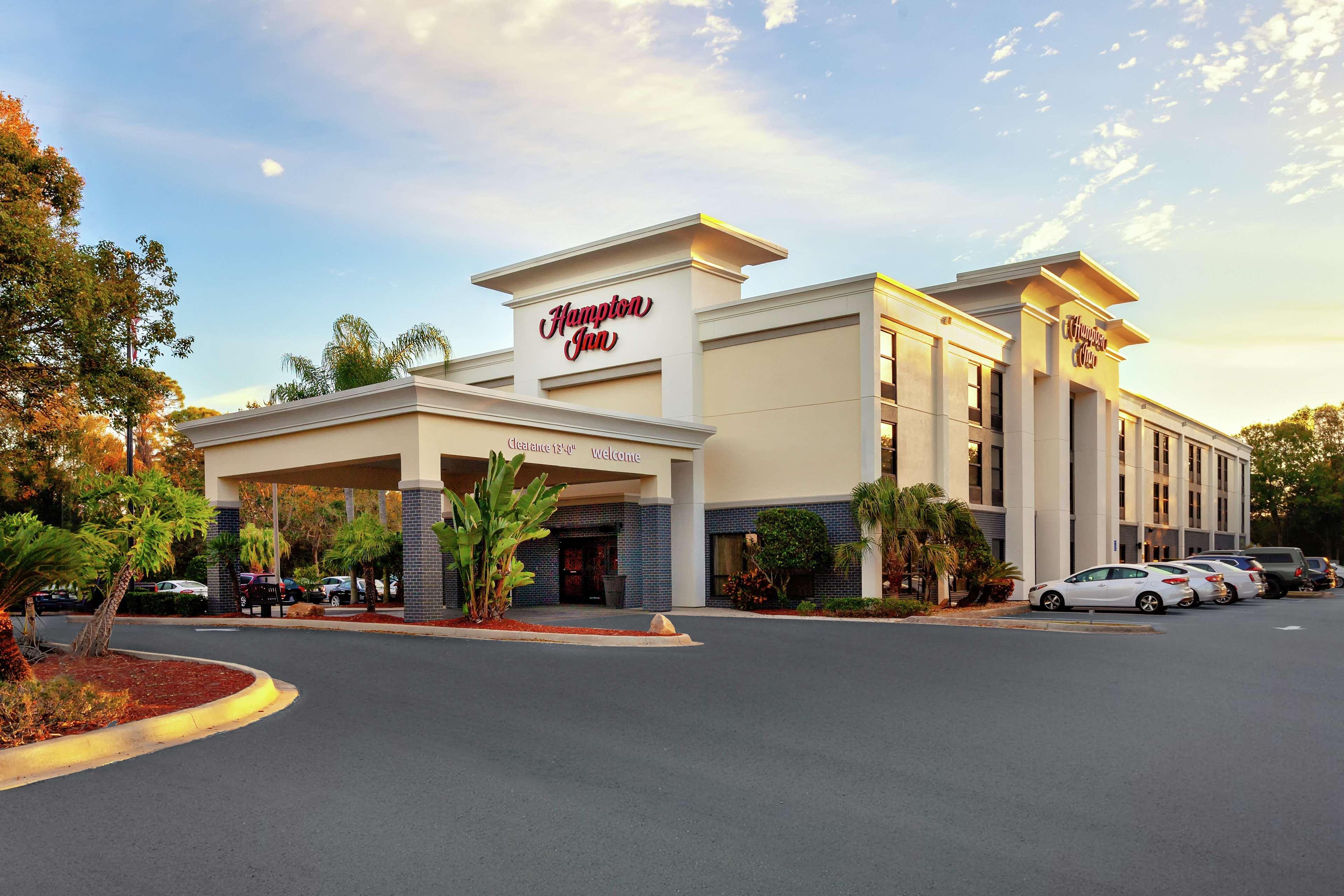 Hampton Inn Melbourne Exterior photo